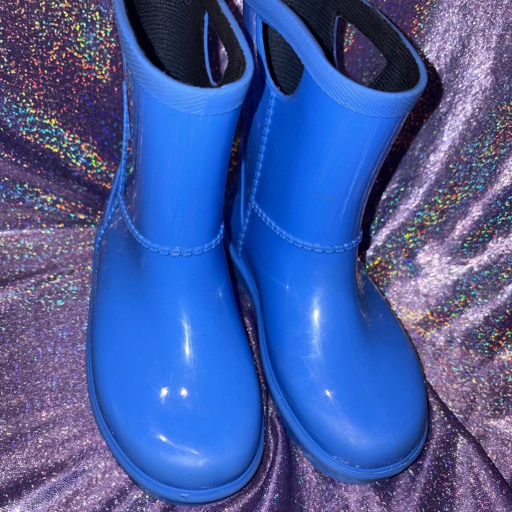 UGG Rahjee Rain Boots